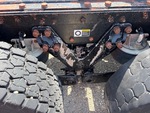4 Underbody - Truck with