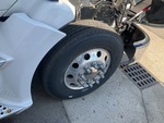 Underbody with Right Steer Tire