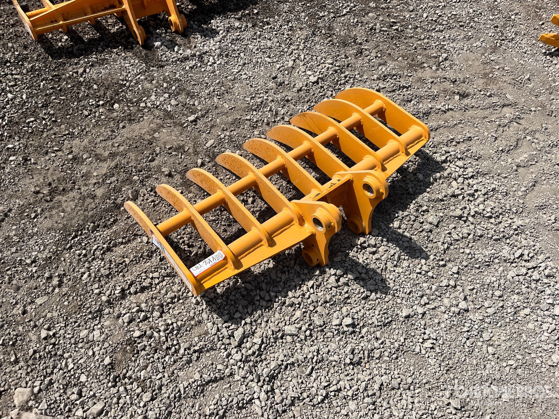 2026 GIYI 38 IN - FITS CAT 303 (UNUSED)