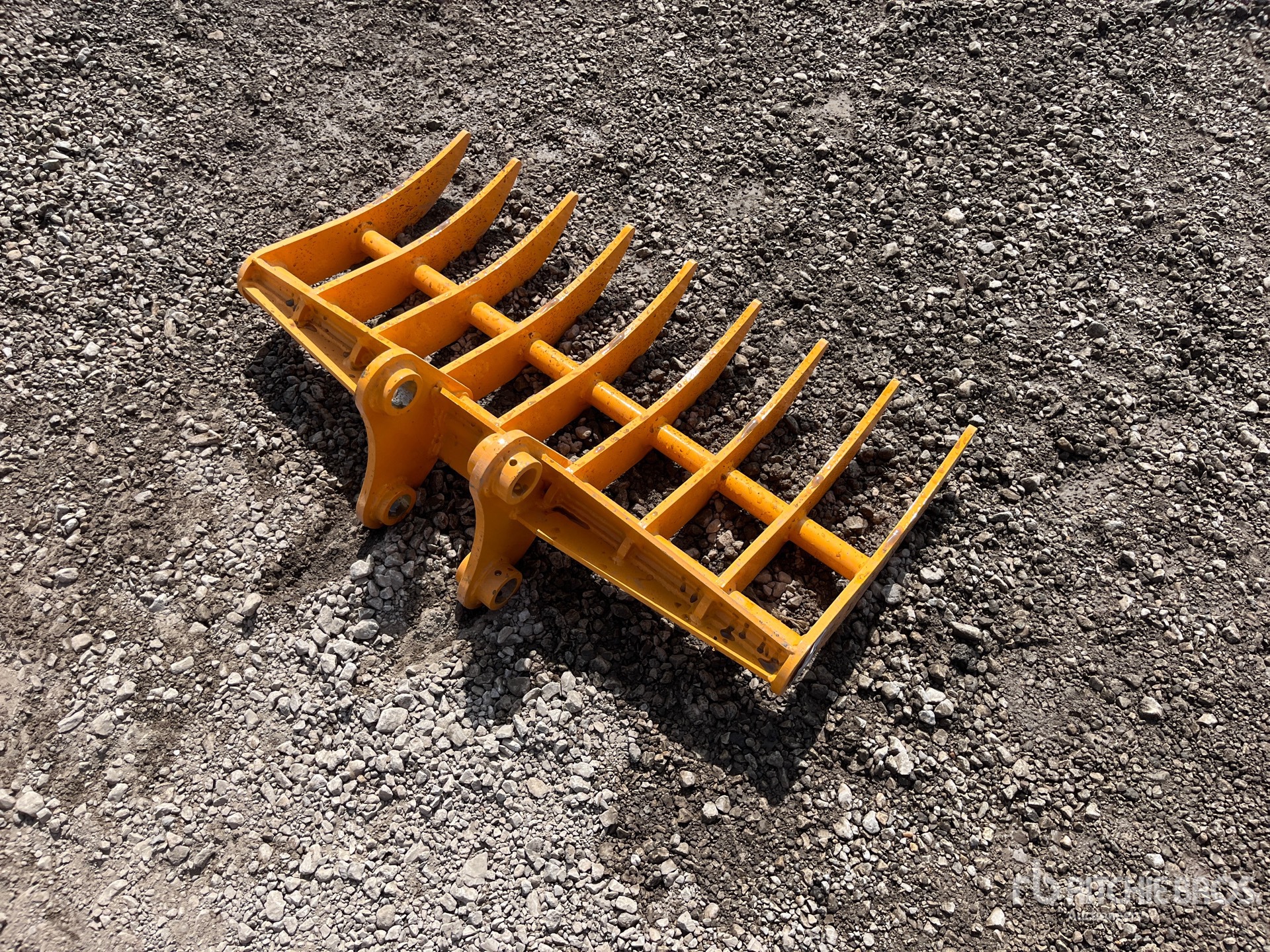 2026 GIYI 38 IN - FITS CAT 303 (UNUSED)