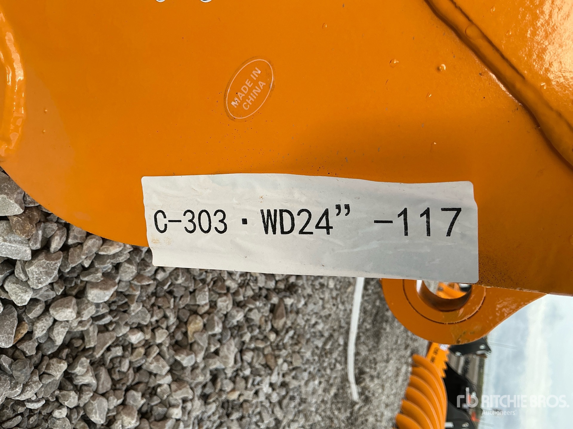 2026 GIYI 24 in - Fits Cat 303 (Unused)