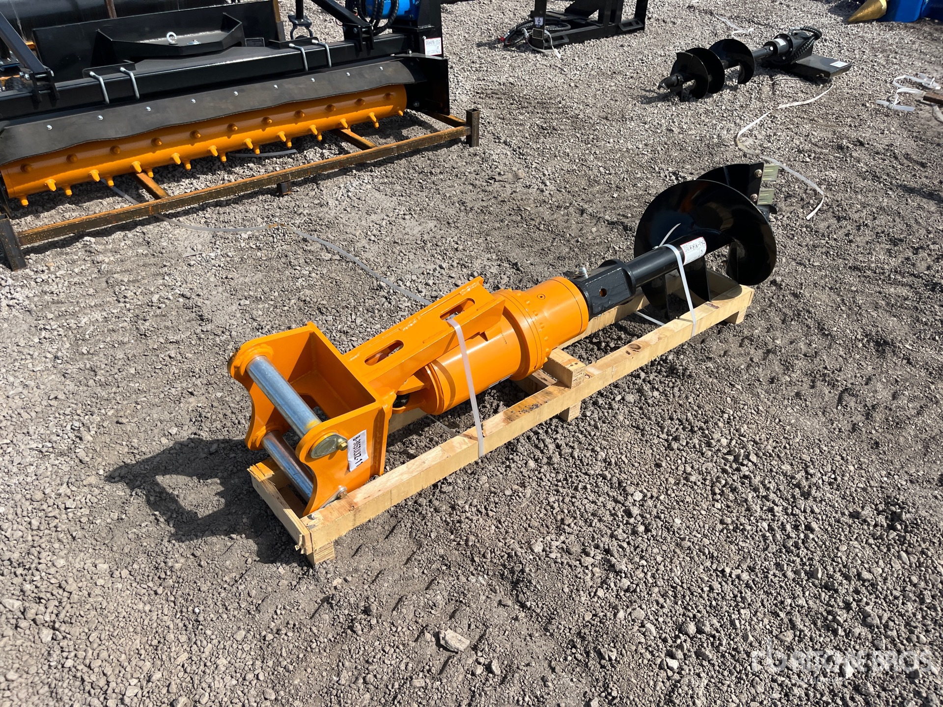 2026 GIYI 16 IN - FITS CAT 305 (UNUSED)
