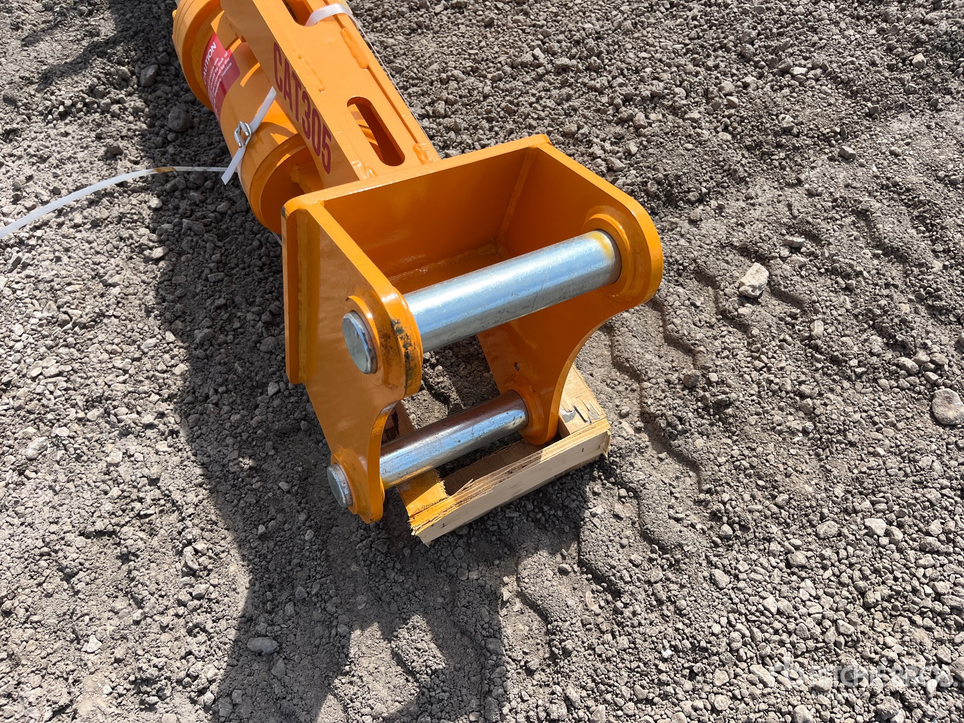 2026 GIYI 16 IN - FITS CAT 305 (UNUSED)