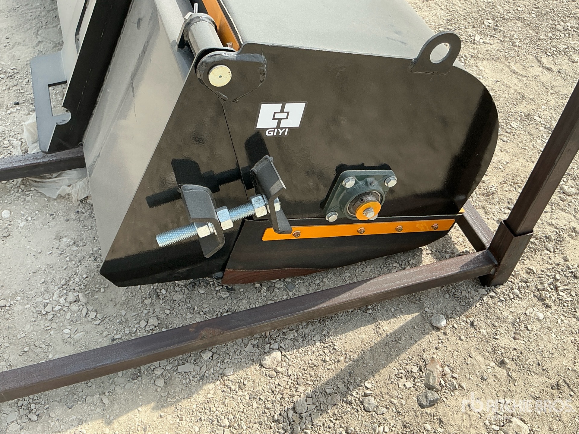 2026 GIYI GY-BS72