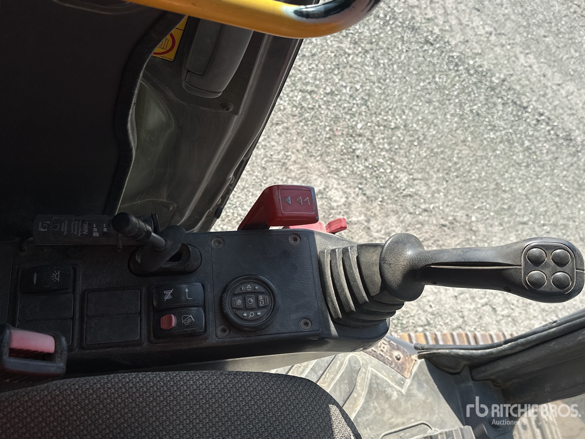 2008 Volvo ECR145CL