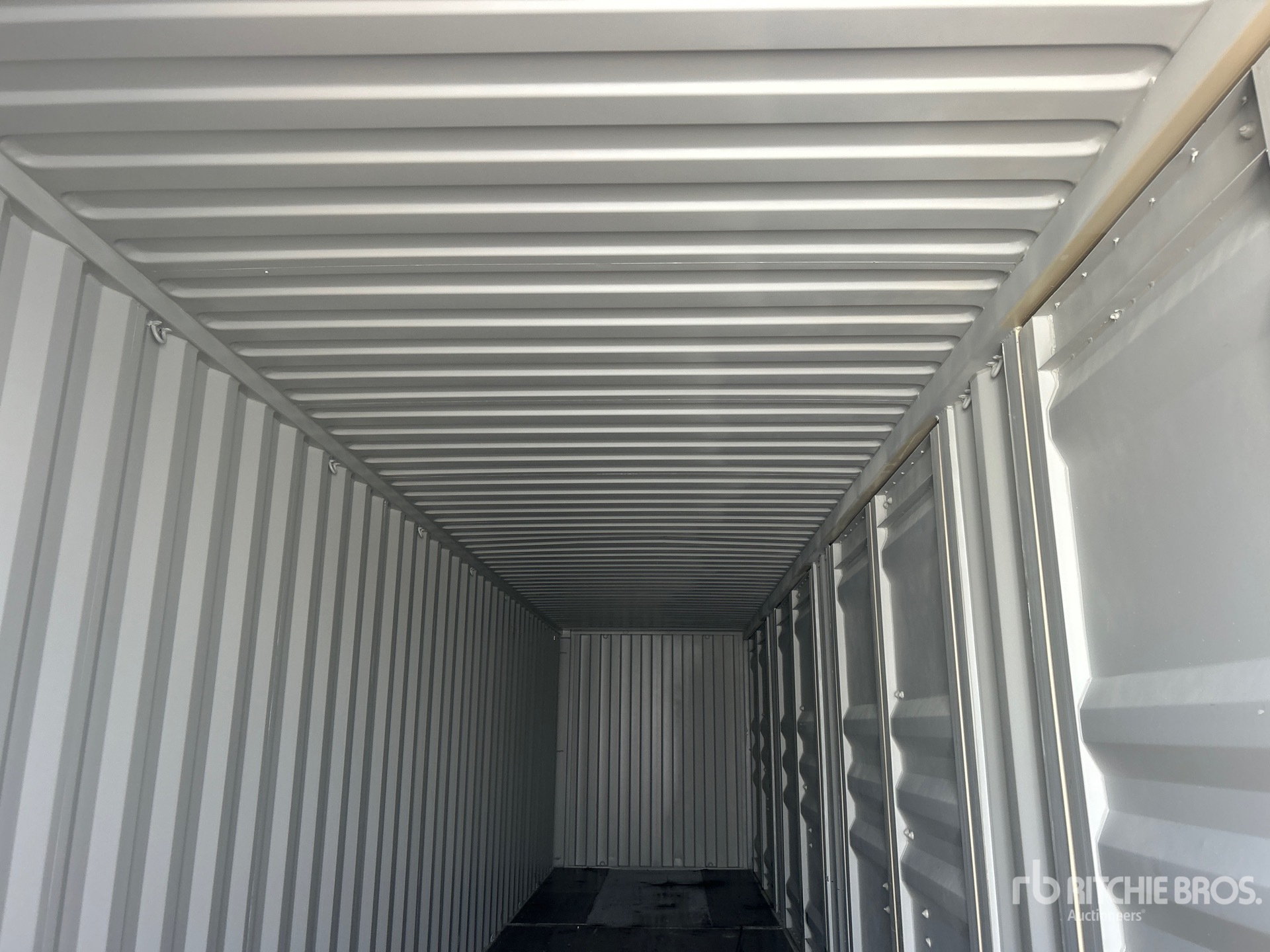 2026 LYALS 40 FT HIGH CUBE MULTI-DOOR