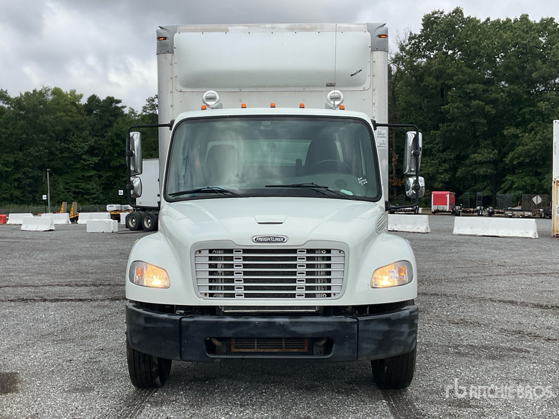 2019 Freightliner M2 106