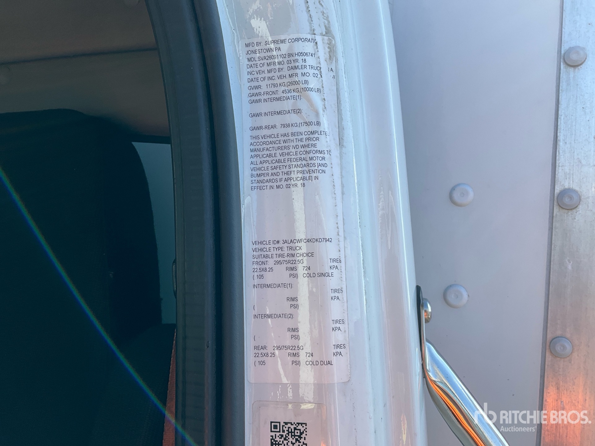 2019 Freightliner M2 106
