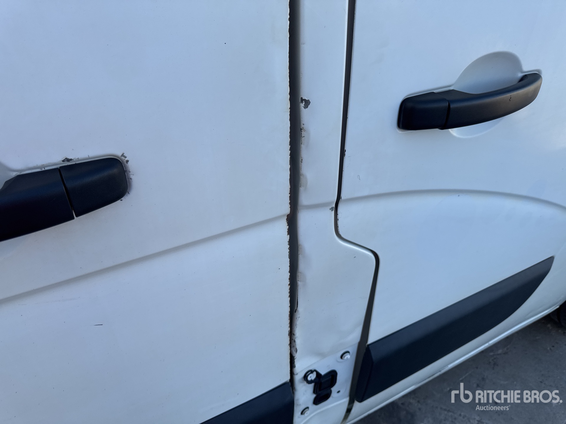 2012 Renault MASTER DCI150