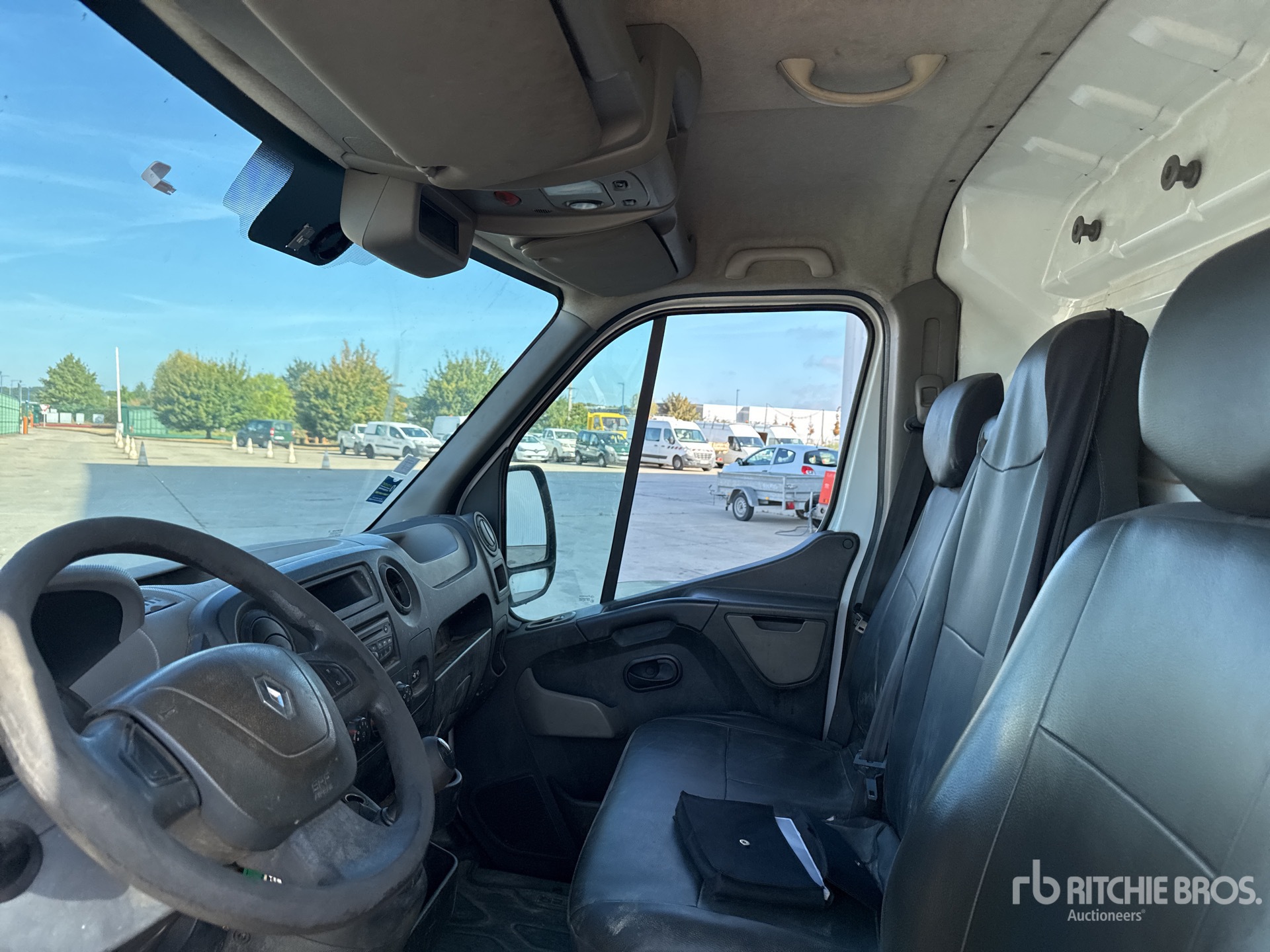 2012 Renault MASTER DCI150