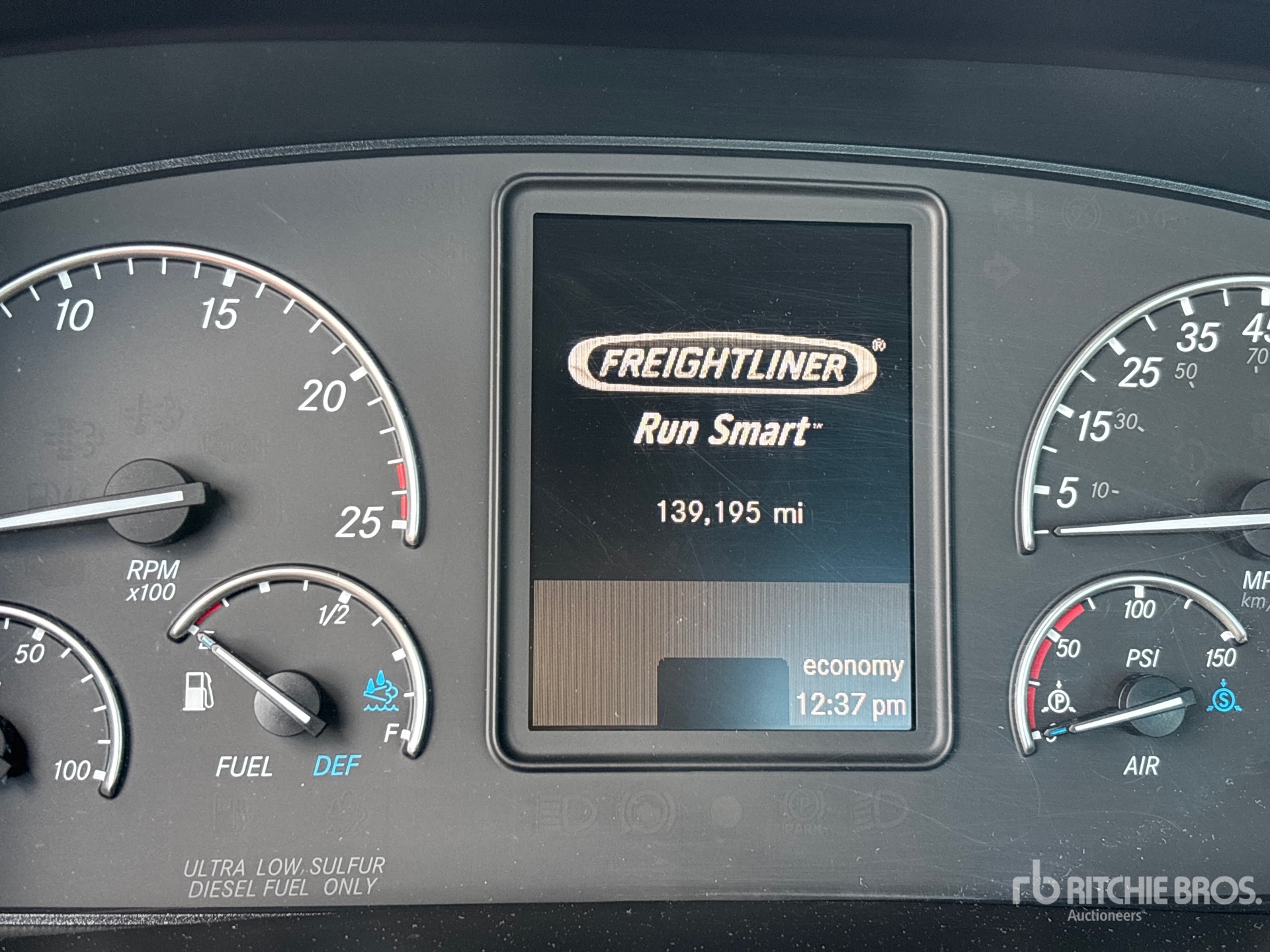 2024 Freightliner CASCADIA 116