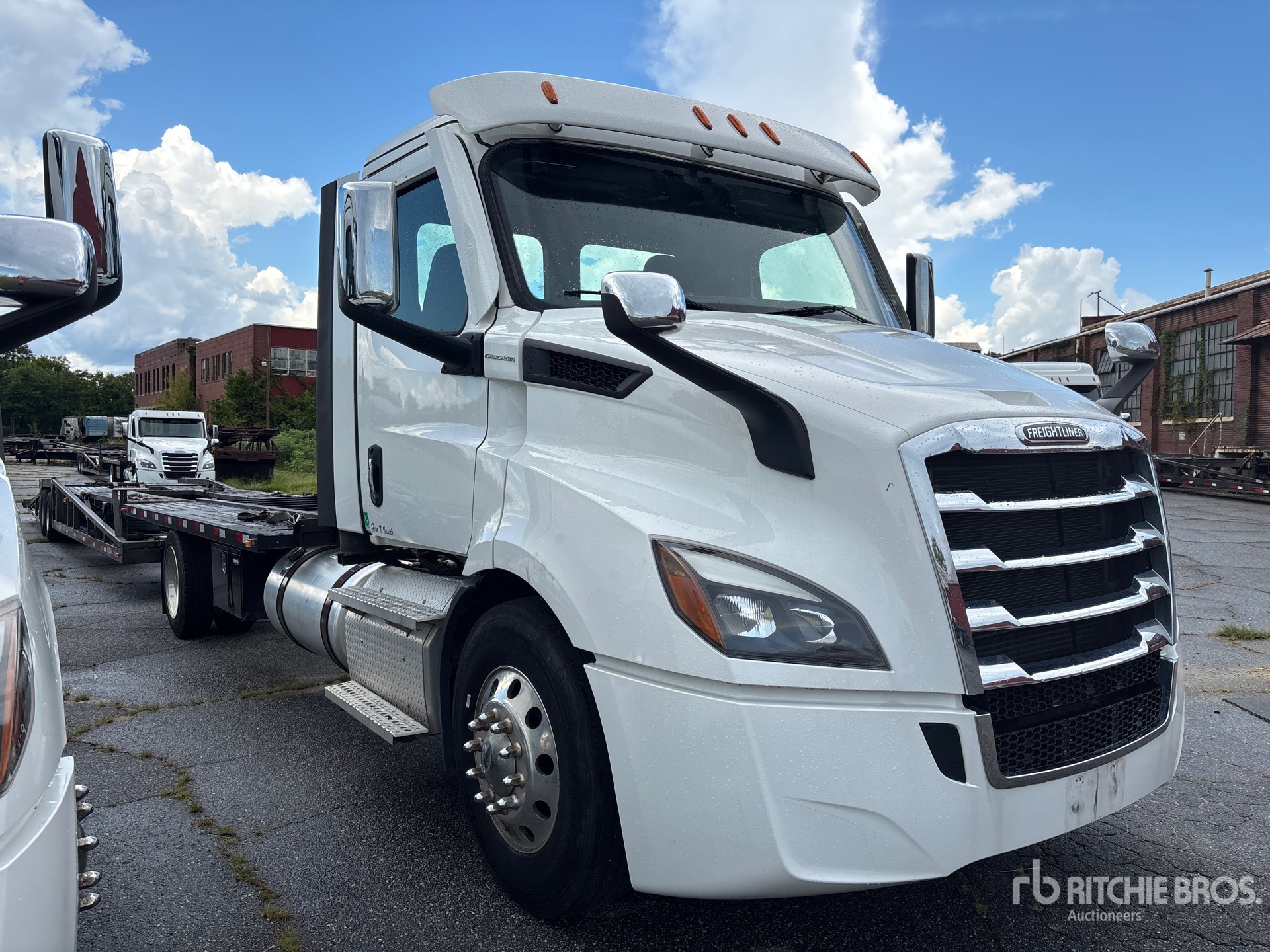 2024 Freightliner CASCADIA 116