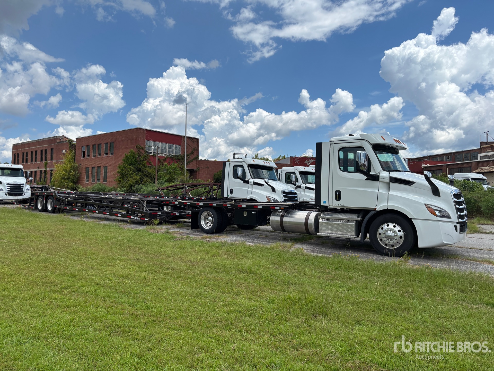 2024 Freightliner CASCADIA 116