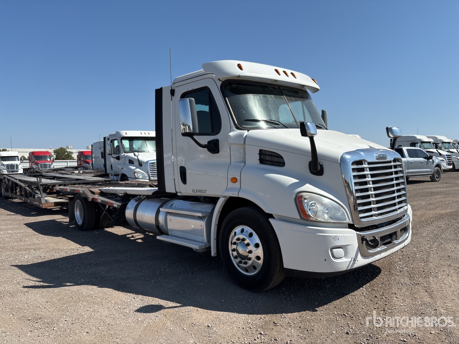 2019 Freightliner Cascadia 113