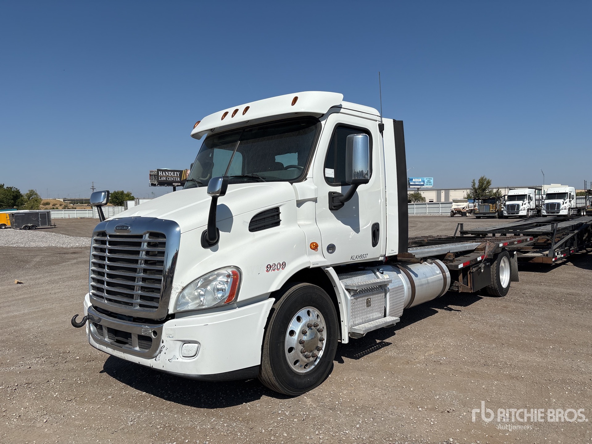 2019 Freightliner Cascadia 113