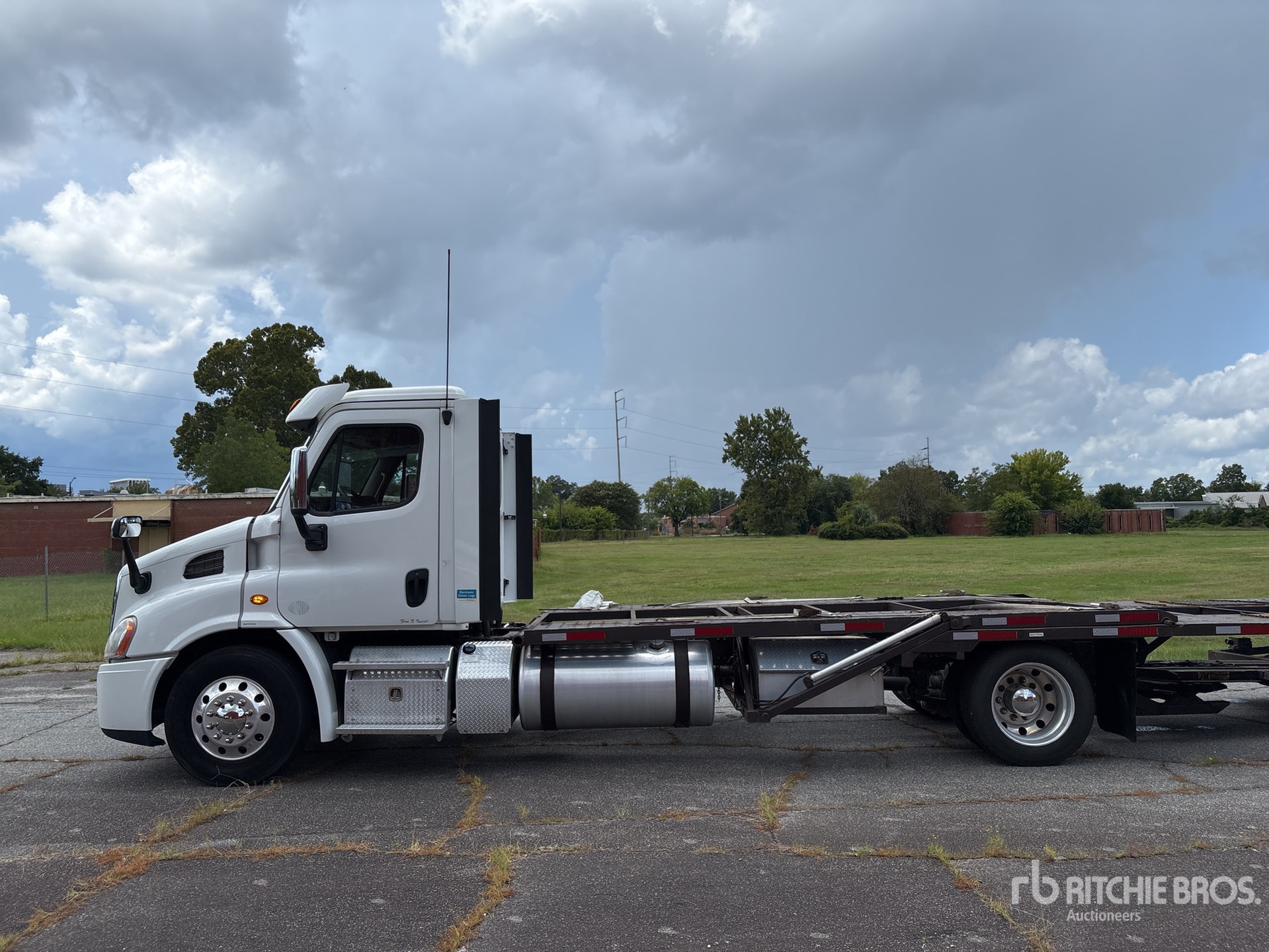 2018 Freightliner Cascadia 113