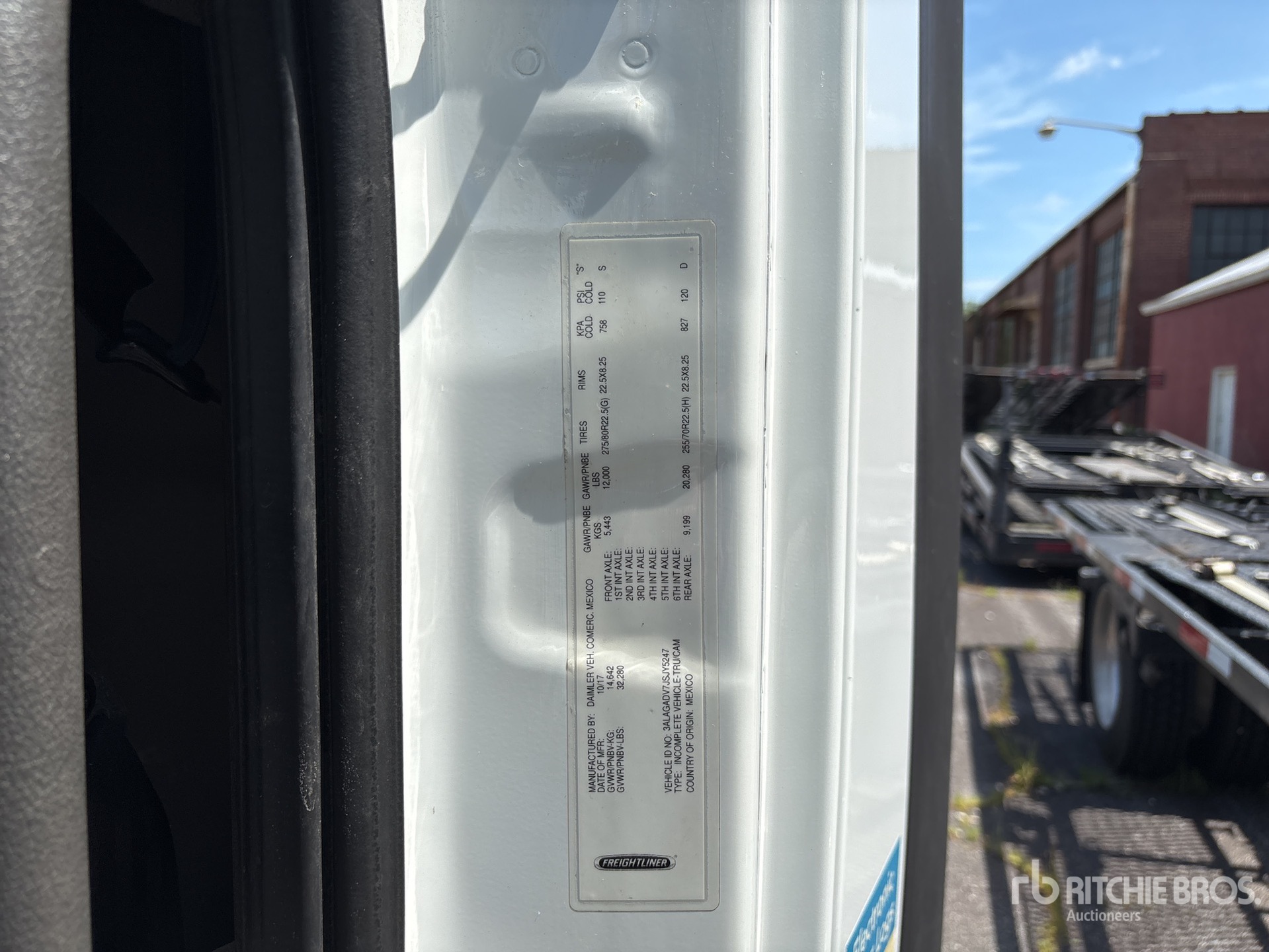 2018 Freightliner Cascadia 113