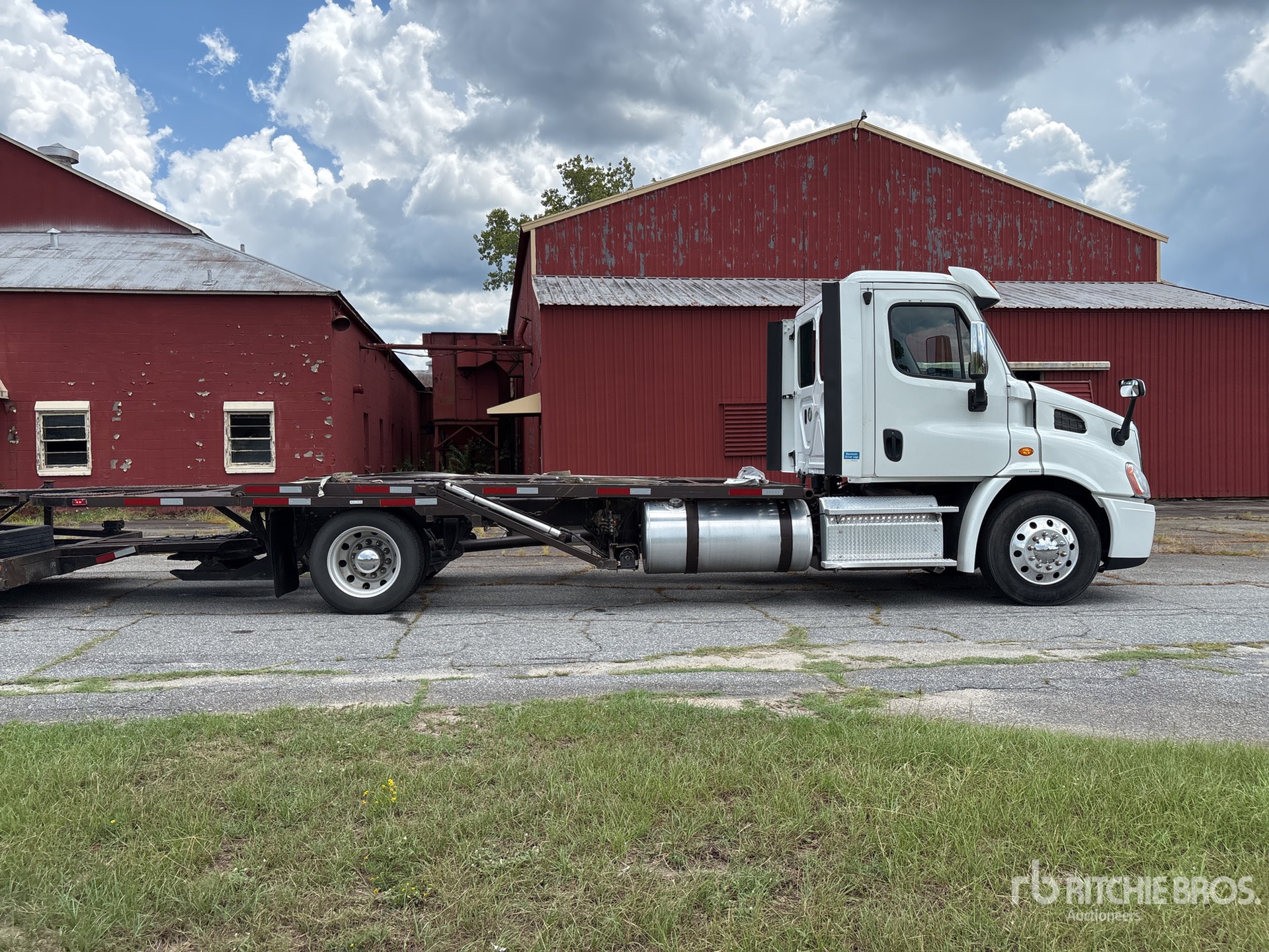 2018 Freightliner Cascadia 113