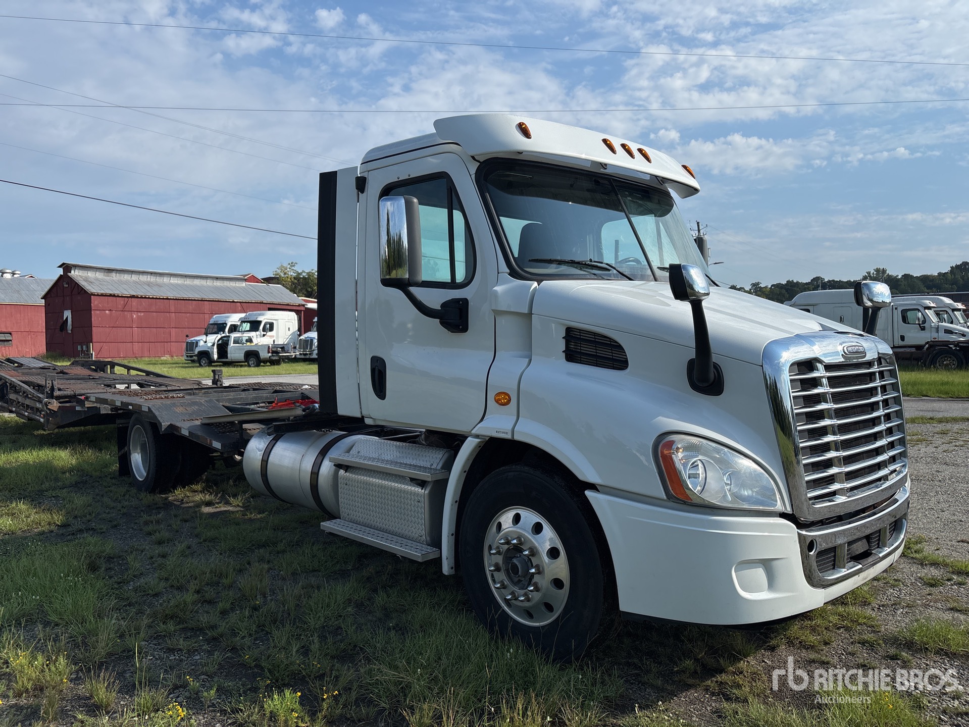 2019 Freightliner Cascadia 113