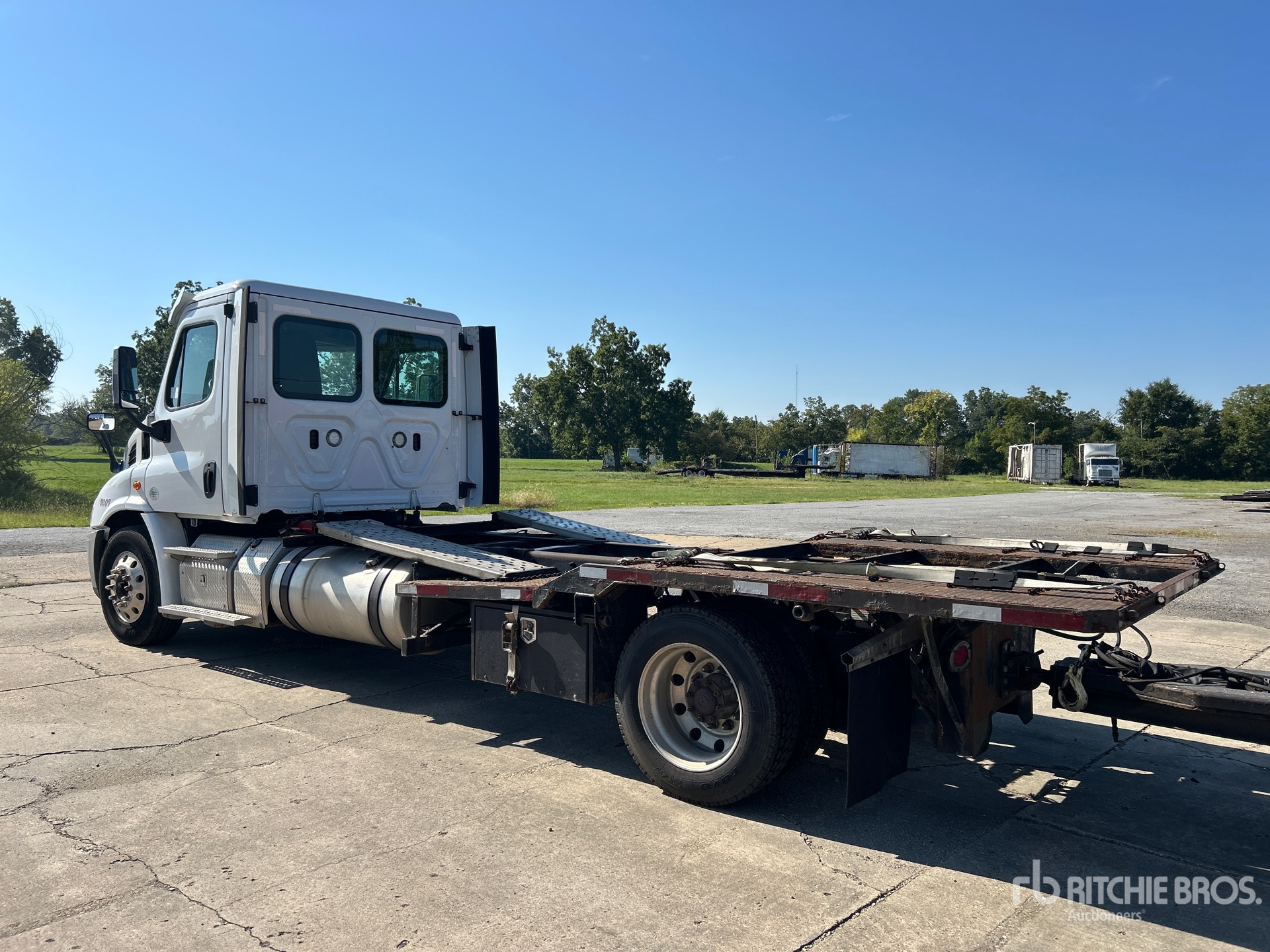 2019 Freightliner CASCADIA 113