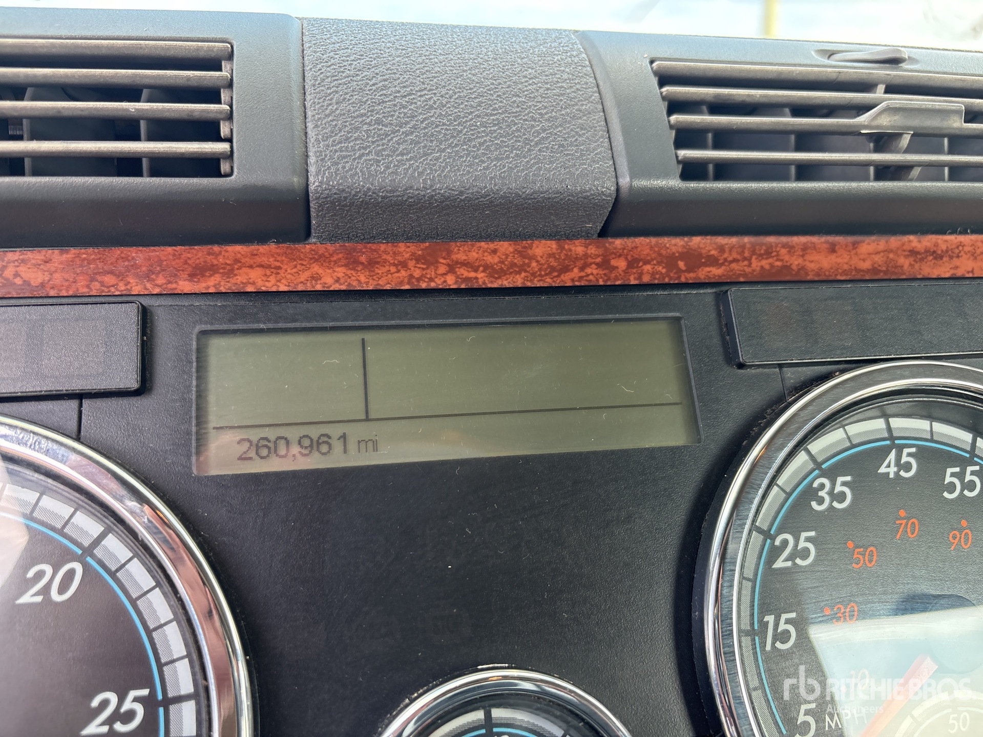 2019 Freightliner Cascadia 113