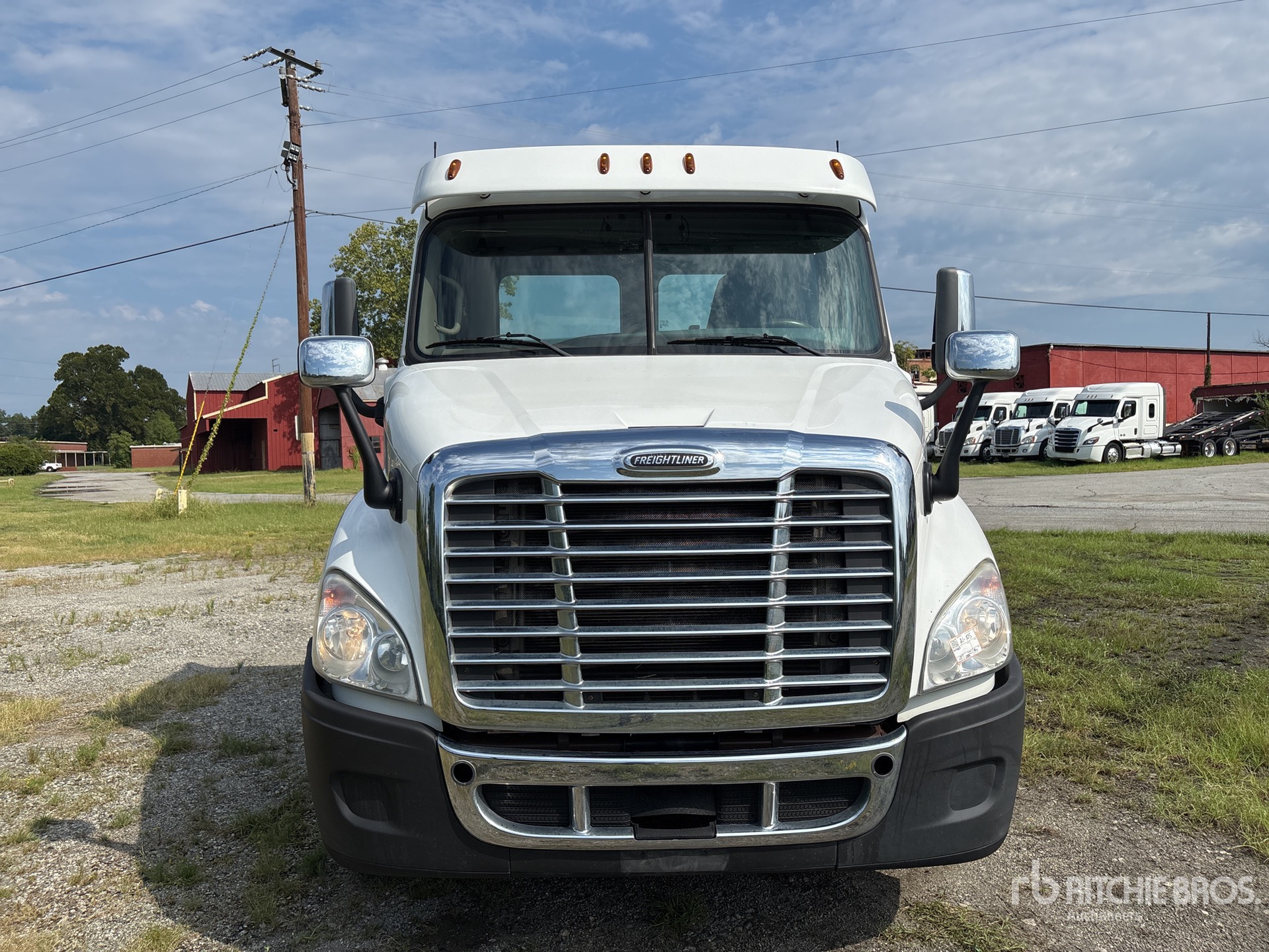 2019 Freightliner Cascadia 113