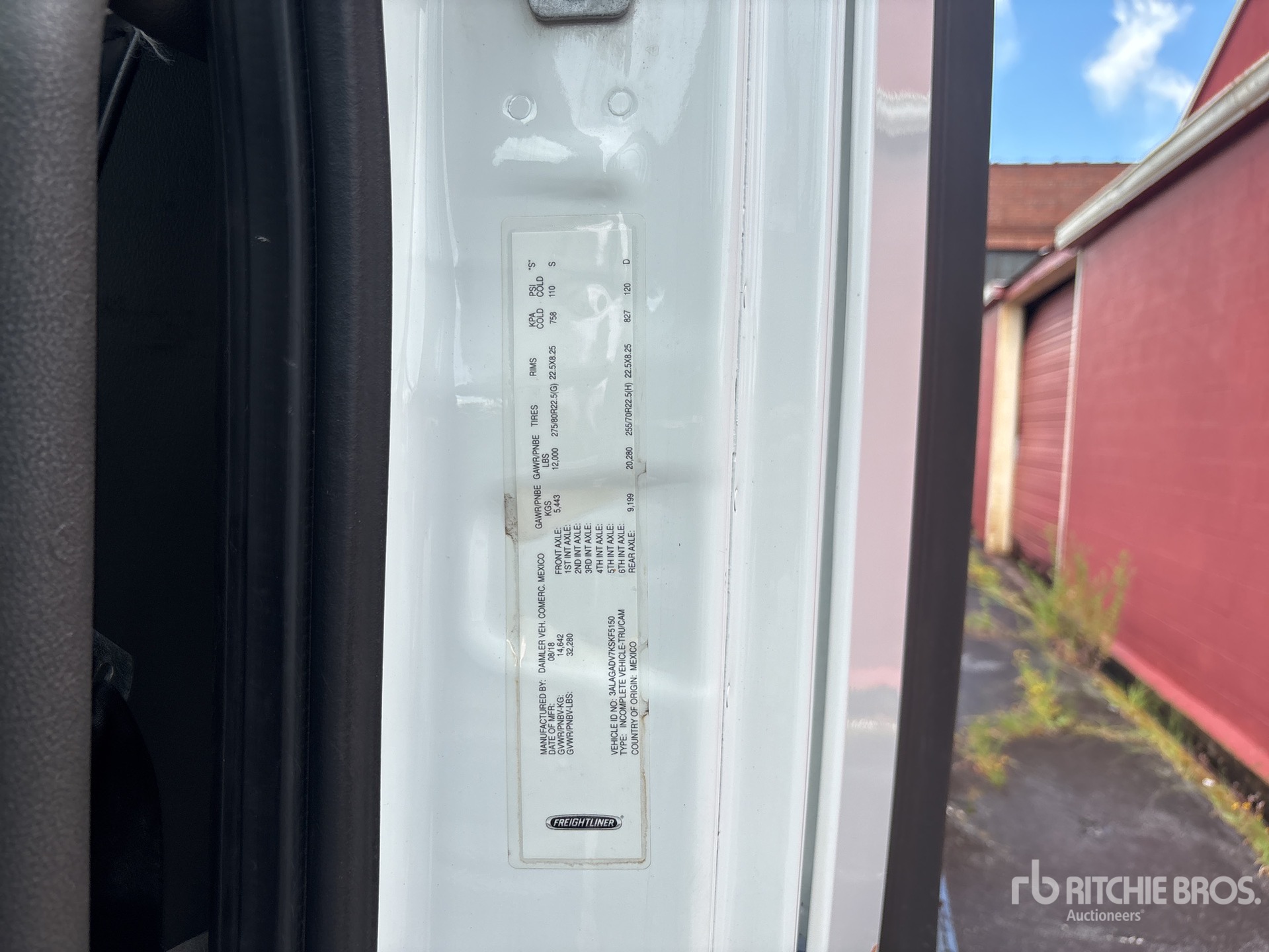 2019 Freightliner Cascadia 113