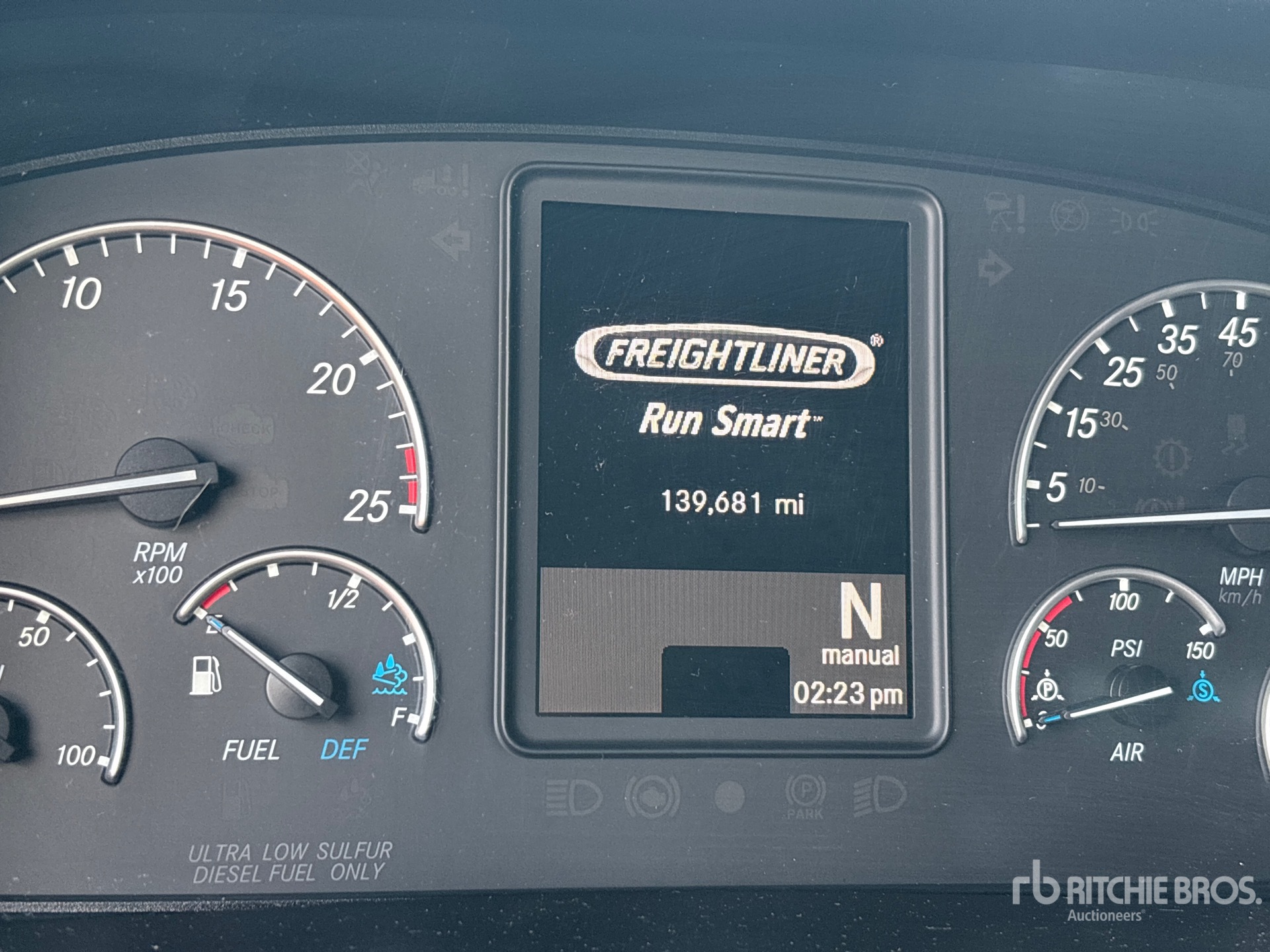 2025 Freightliner CASCADIA 116