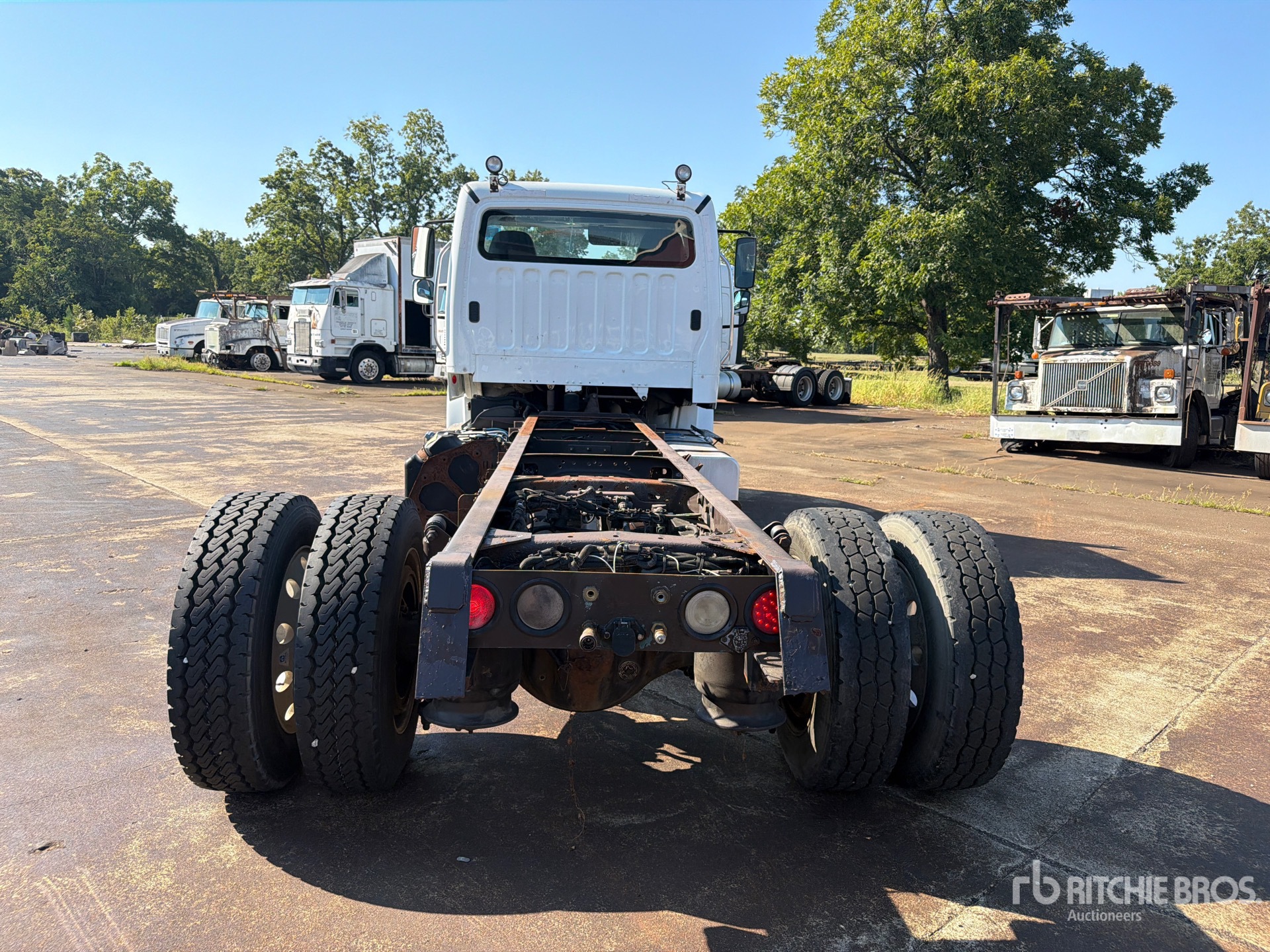 2015 Freightliner M2 106