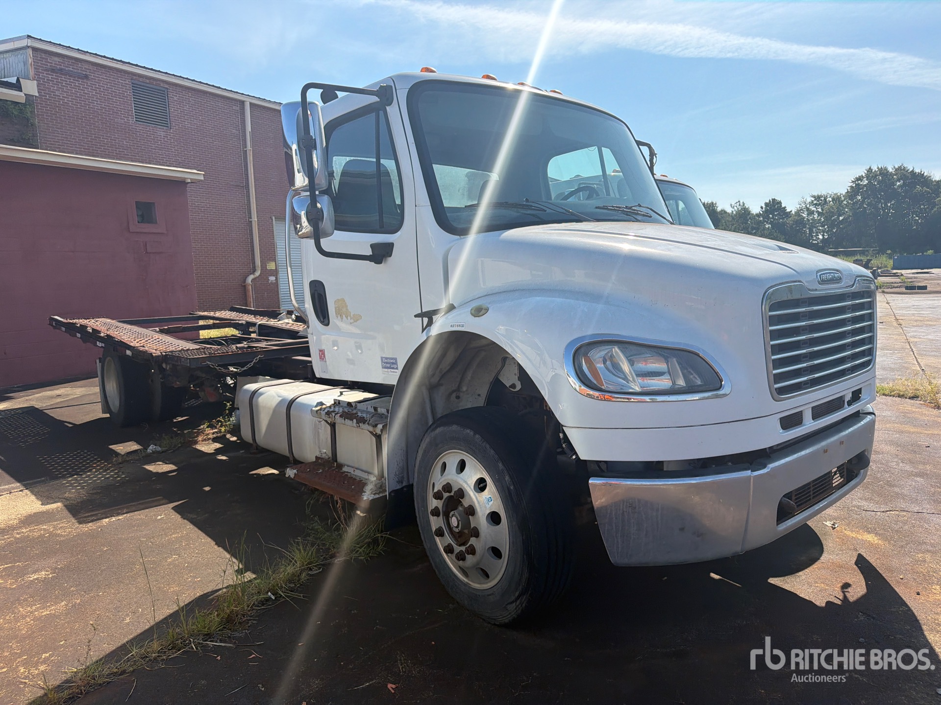 2015 Freightliner M2 106