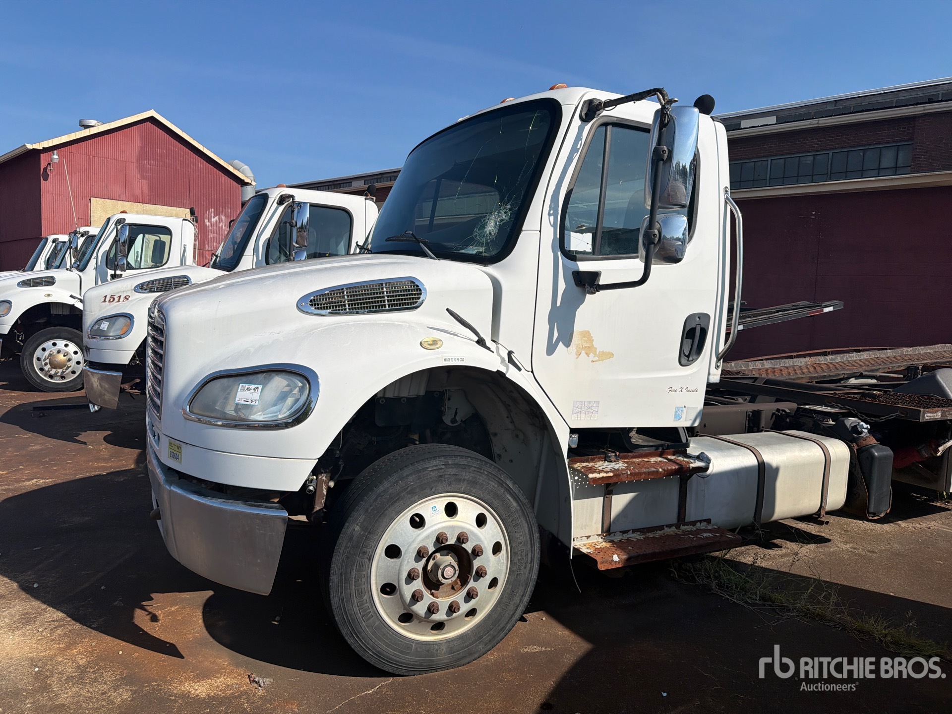 2015 Freightliner M2 106