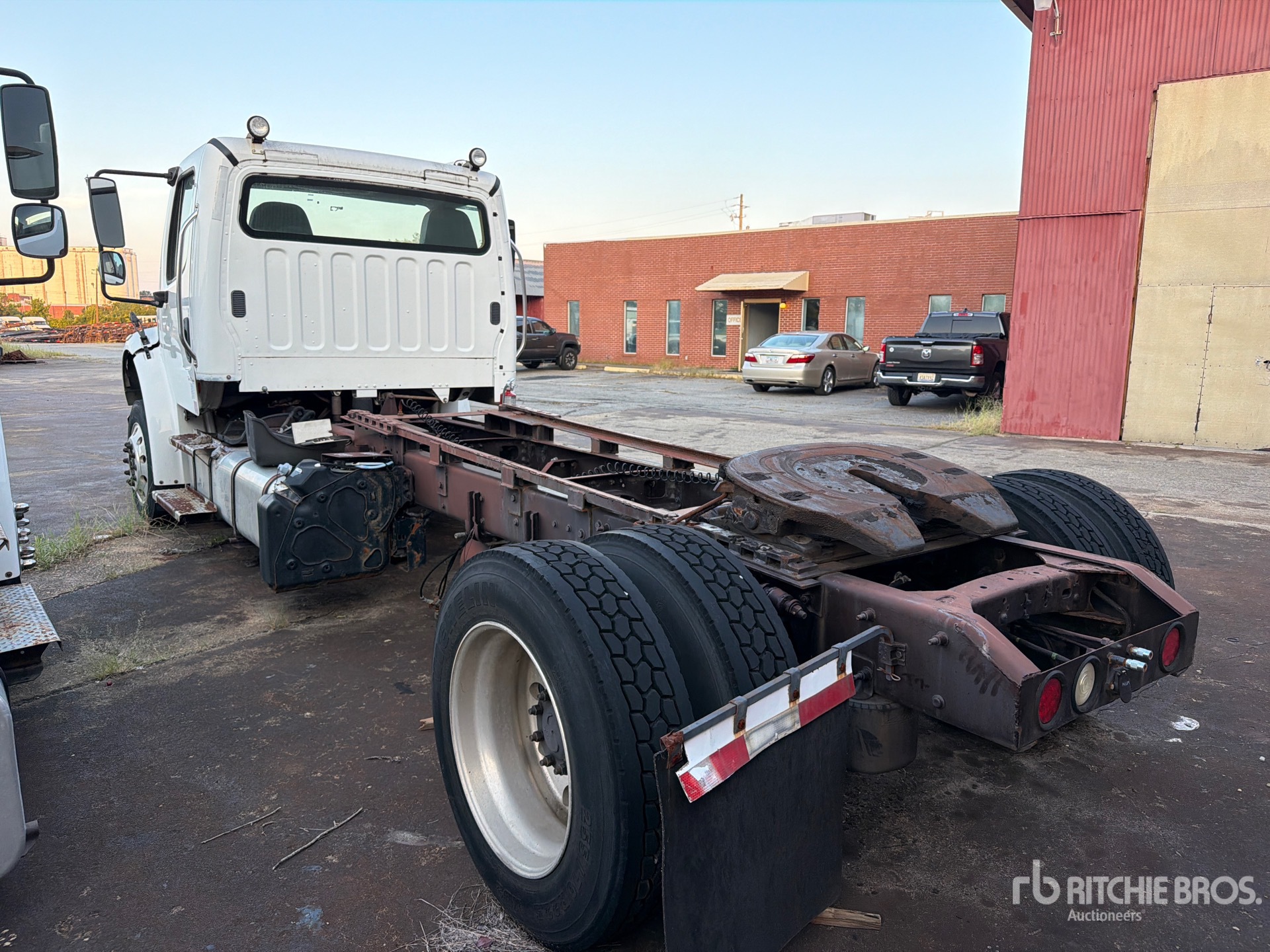 2015 Freightliner M2 106