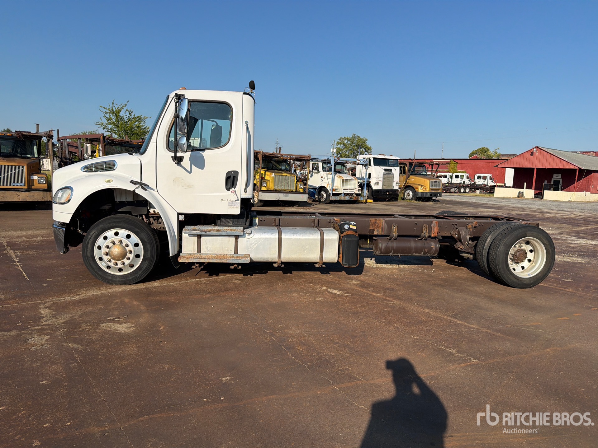 2015 Freightliner M2 106