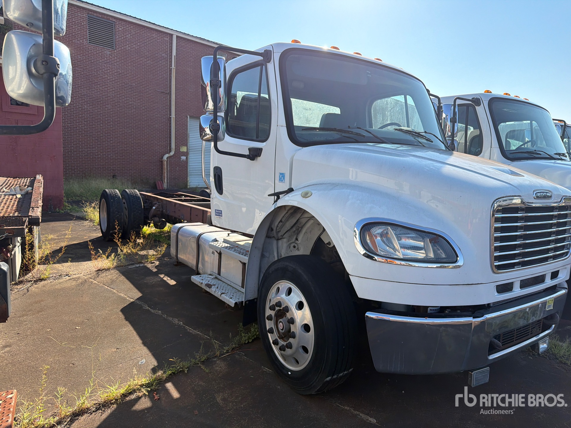 2015 Freightliner M2 106