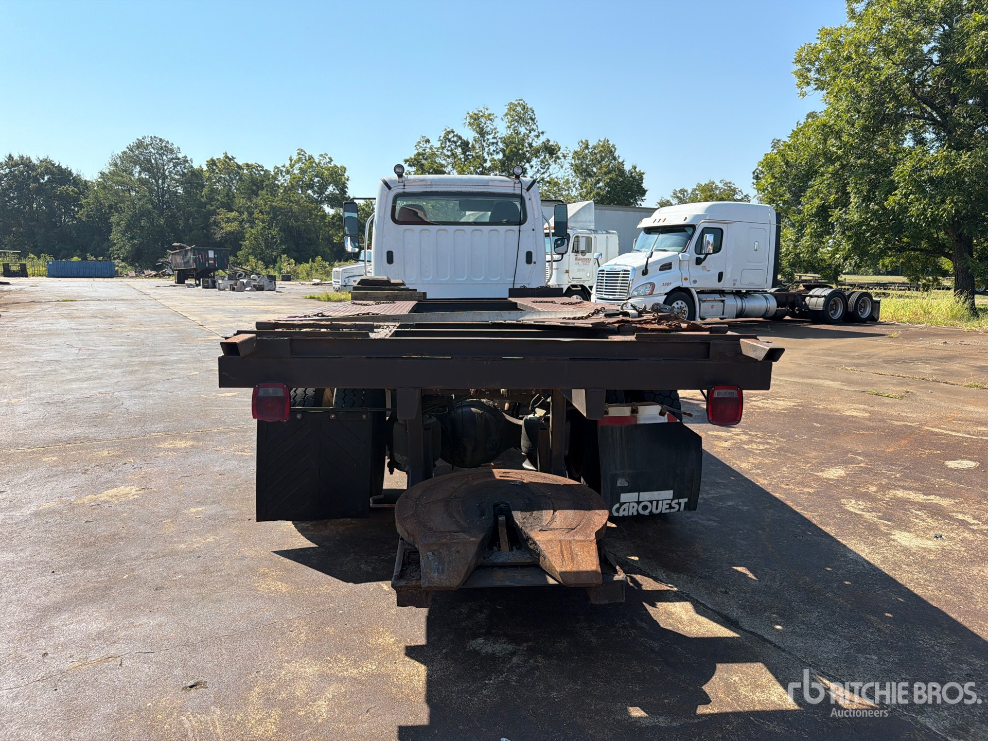2015 Freightliner M2 106