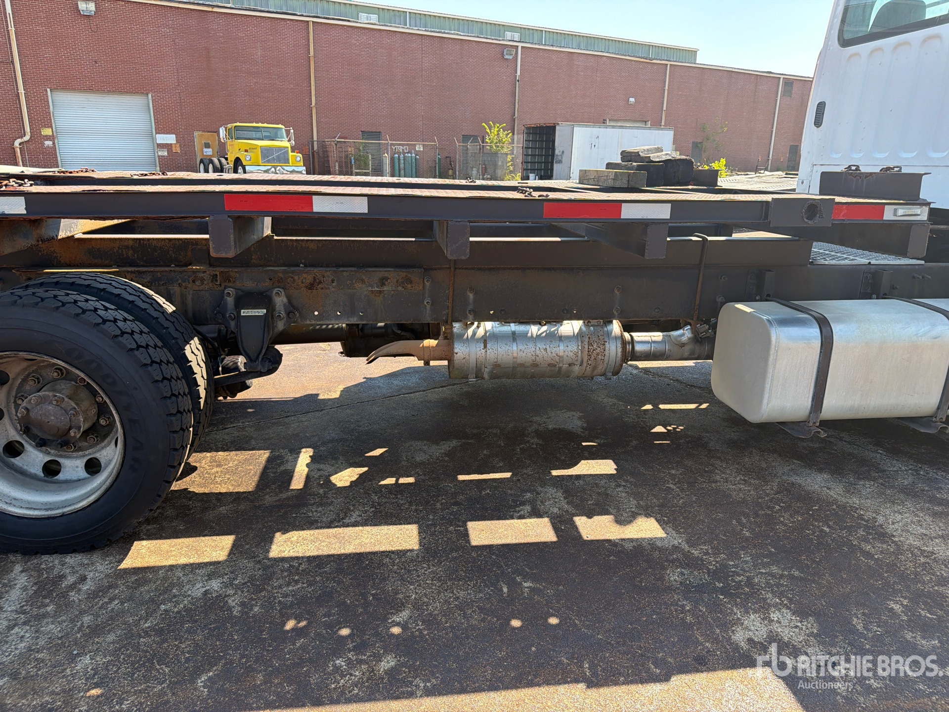 2015 Freightliner M2 106