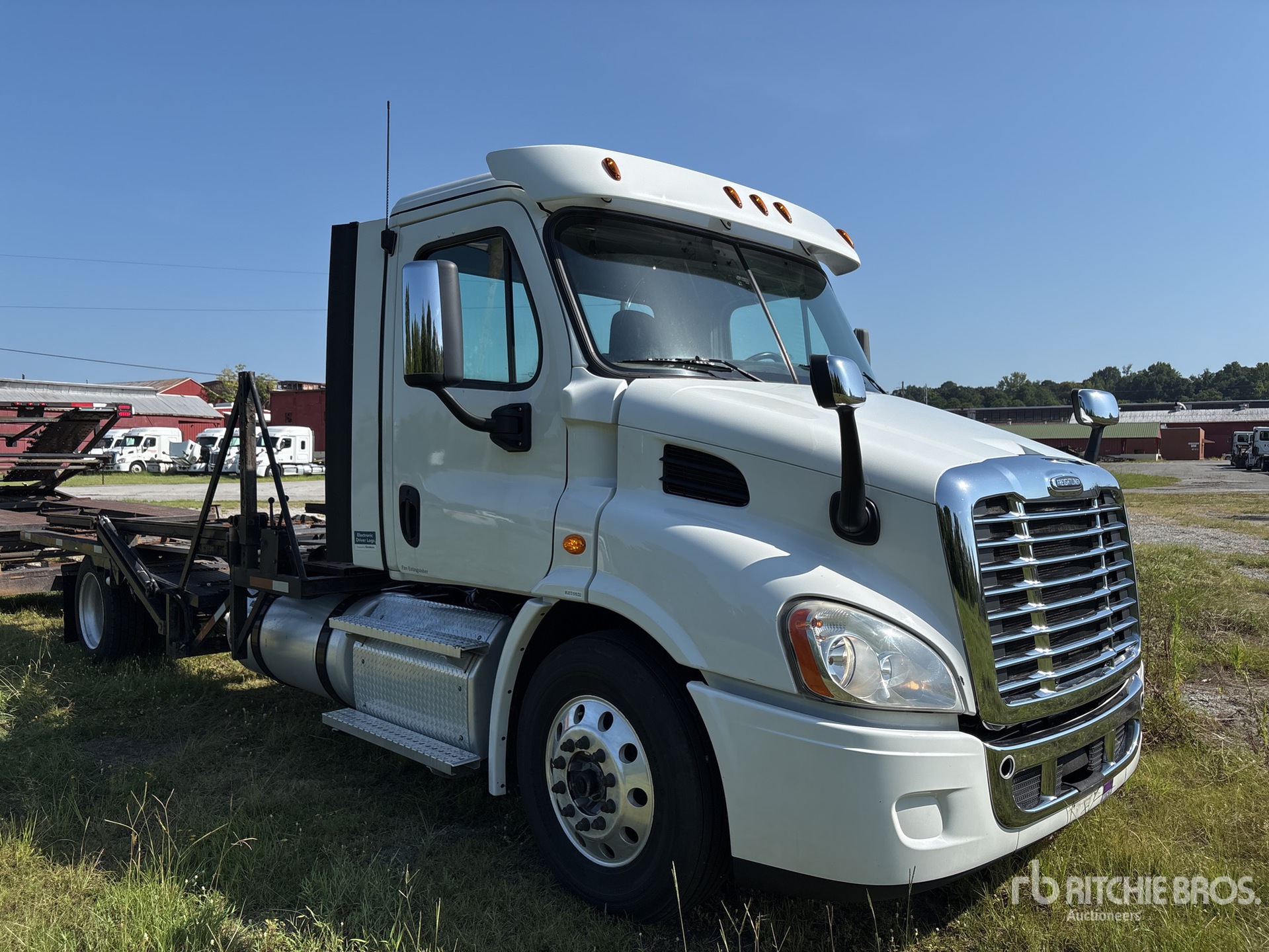 2020 Freightliner Cascadia 113