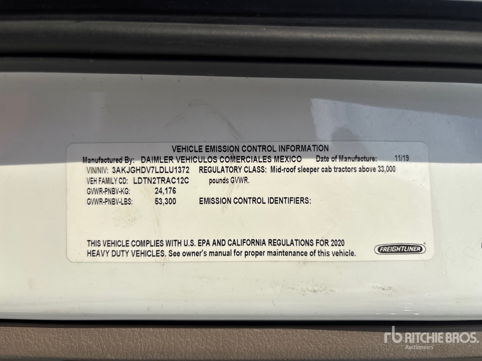 2020 Freightliner Cascadia 113