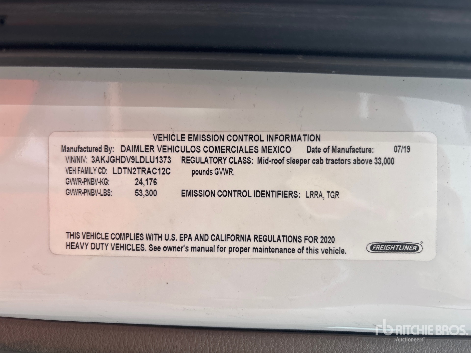 2020 Freightliner Cascadia 113