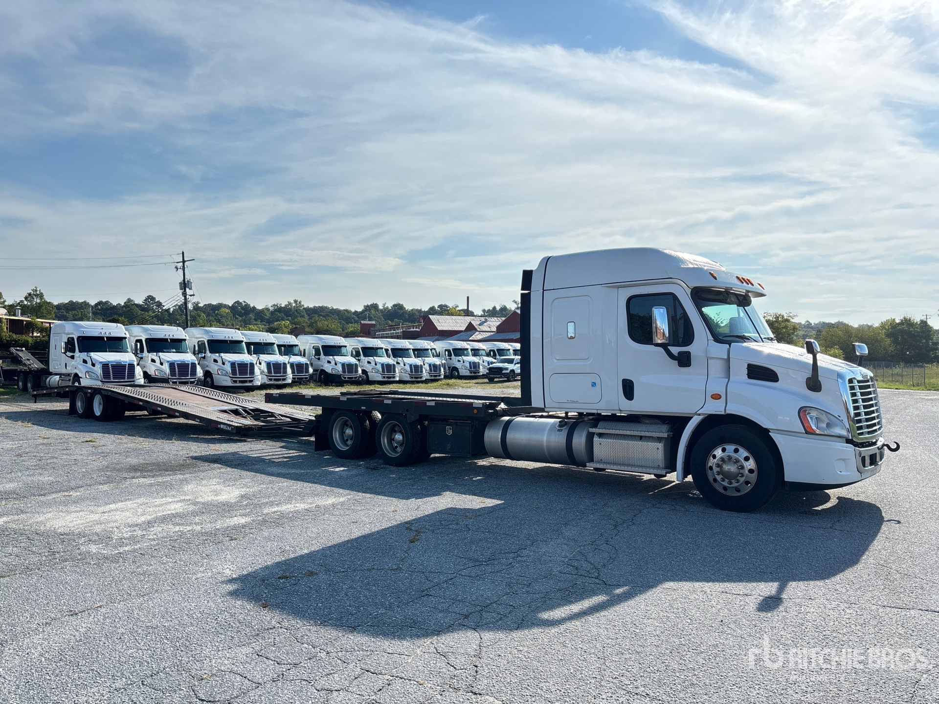 2020 Freightliner Cascadia 113