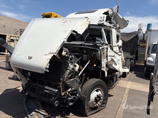 Volvo 2022 VNL 6x4 T/A Sleeper (Inoperable) — occasion