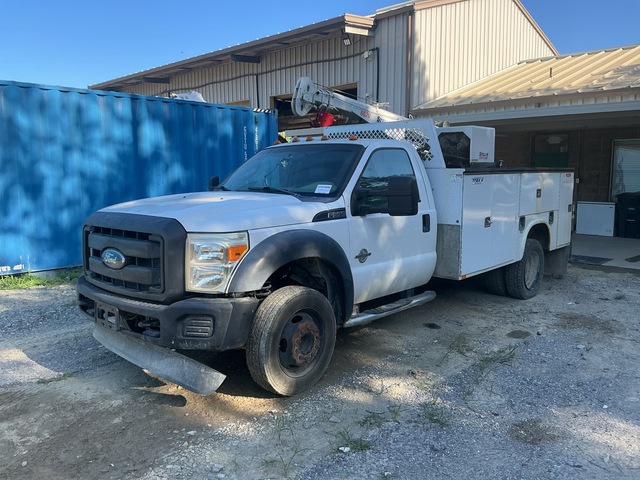 2013 Ford F550 XL 4x2 Service Truck