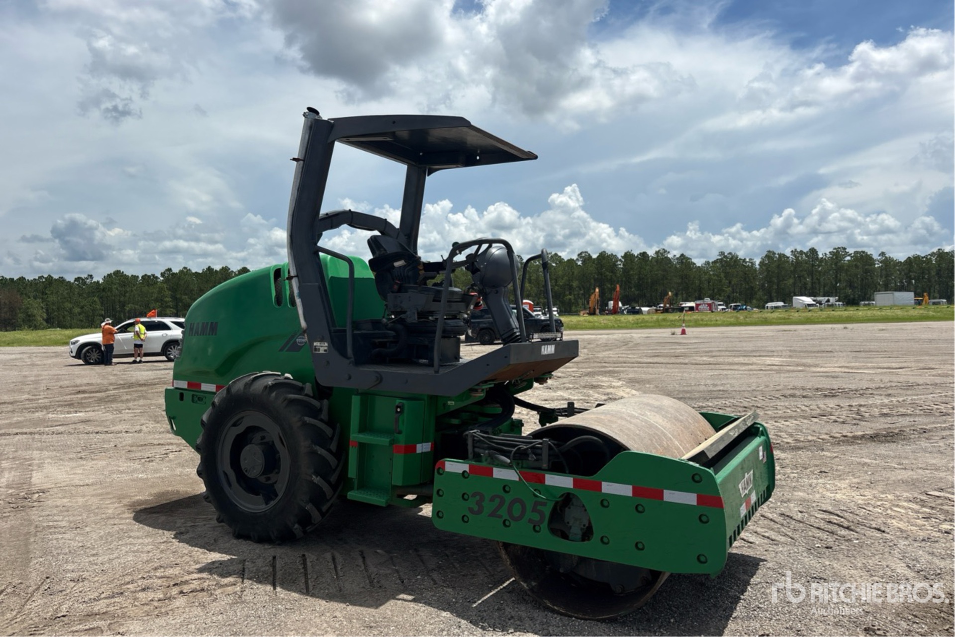 2006 Hamm 3205