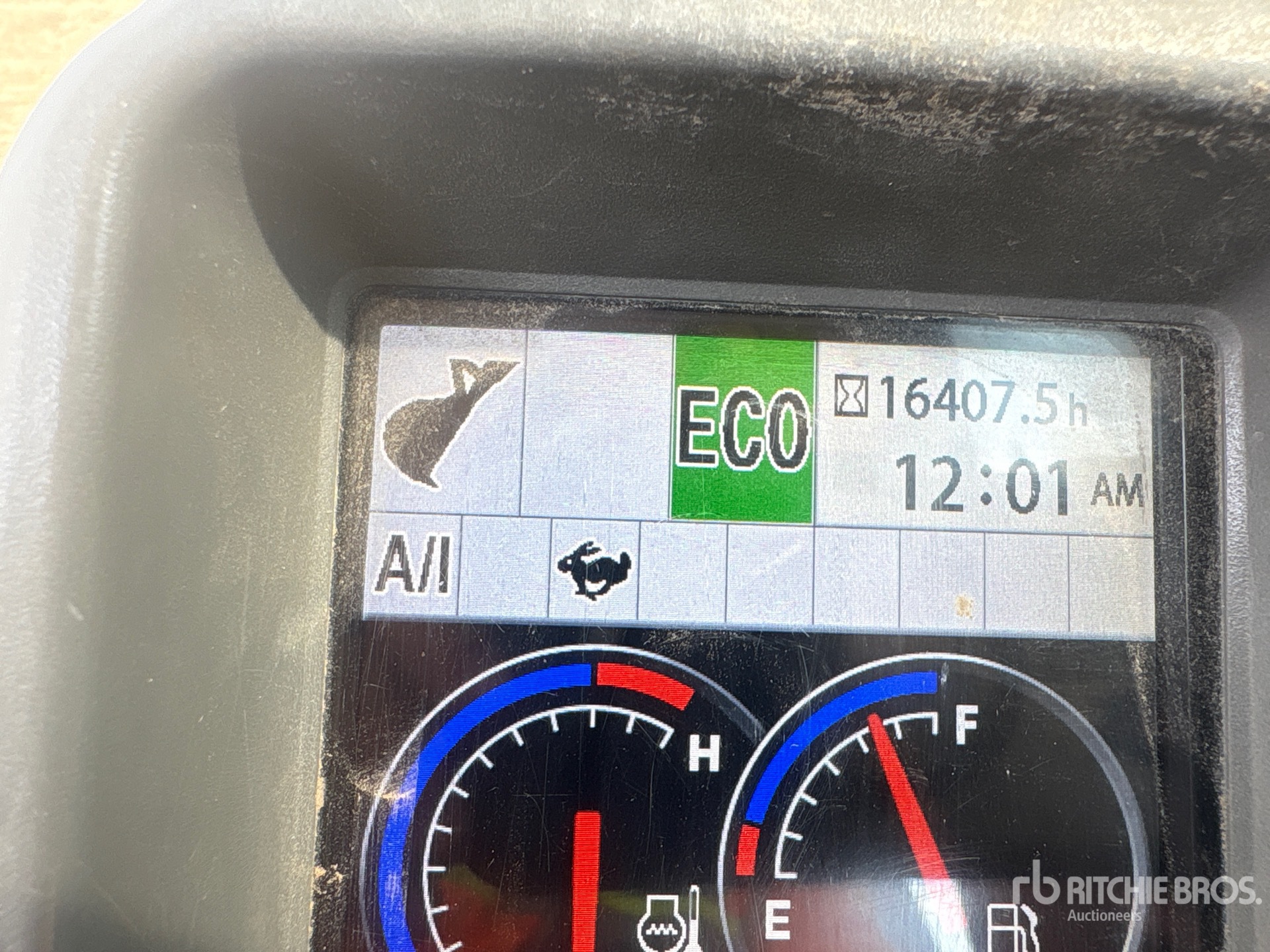 2015 John Deere 470G LC