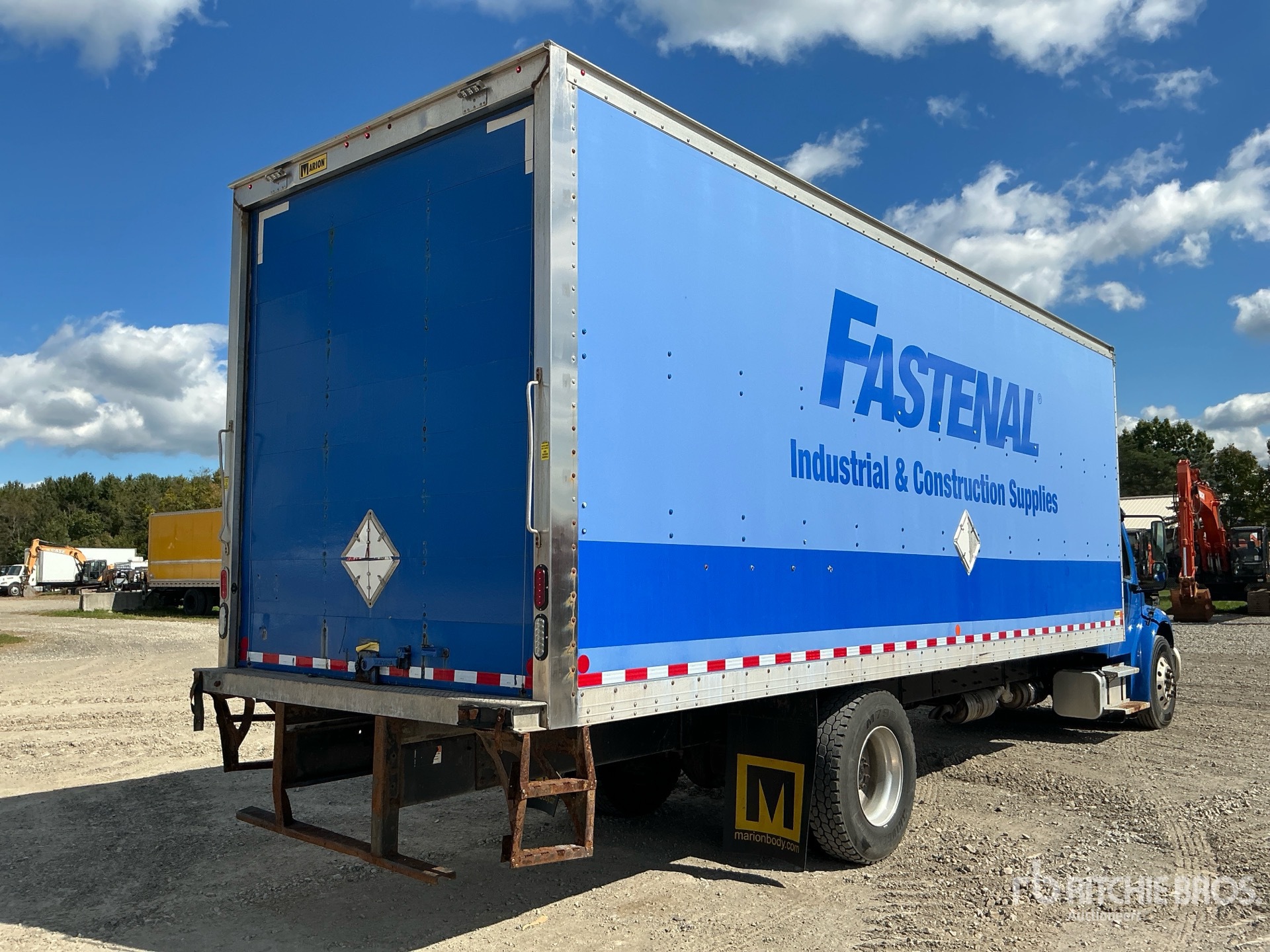 2022 Freightliner M2 106