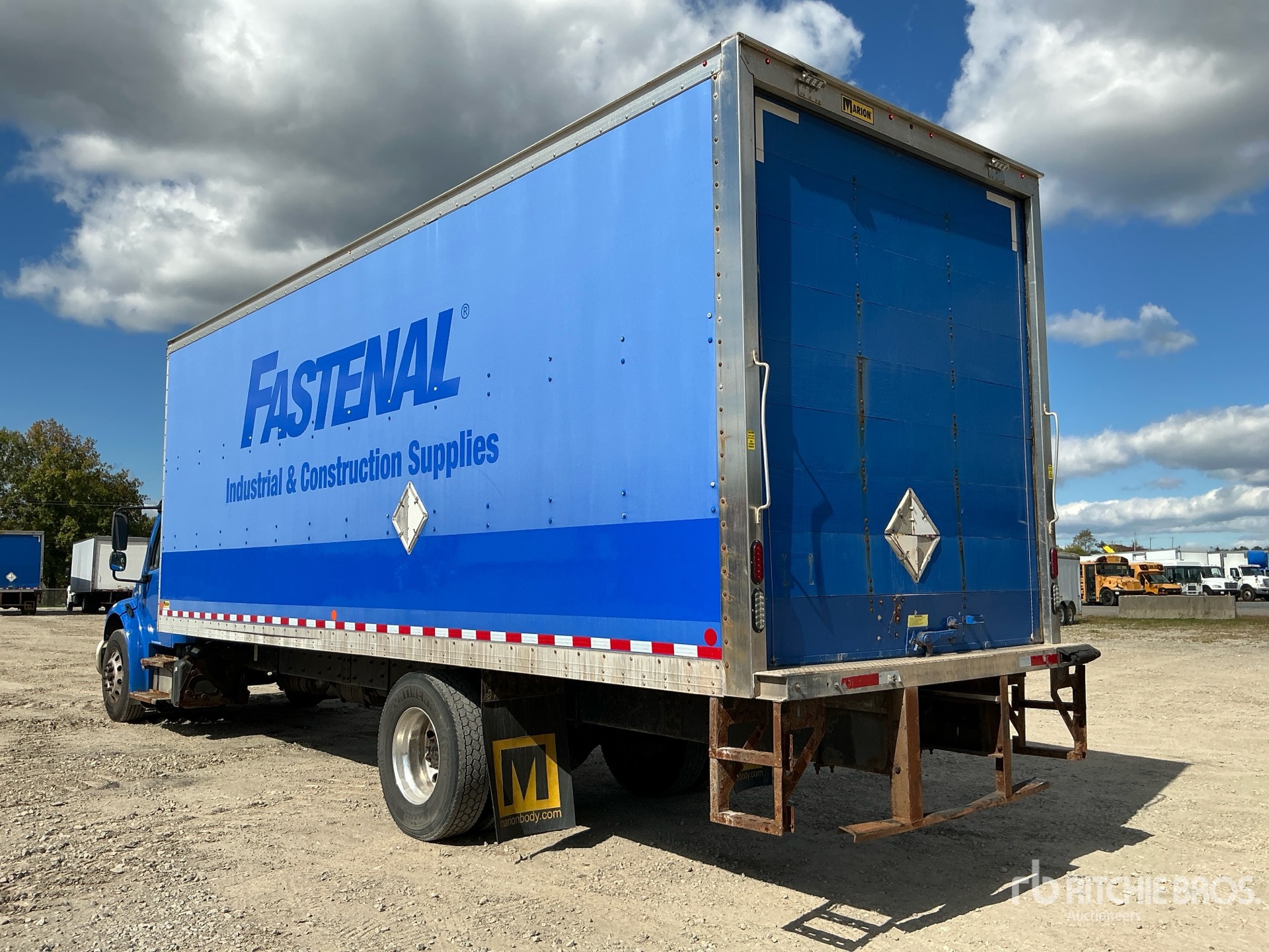 2022 Freightliner M2 106