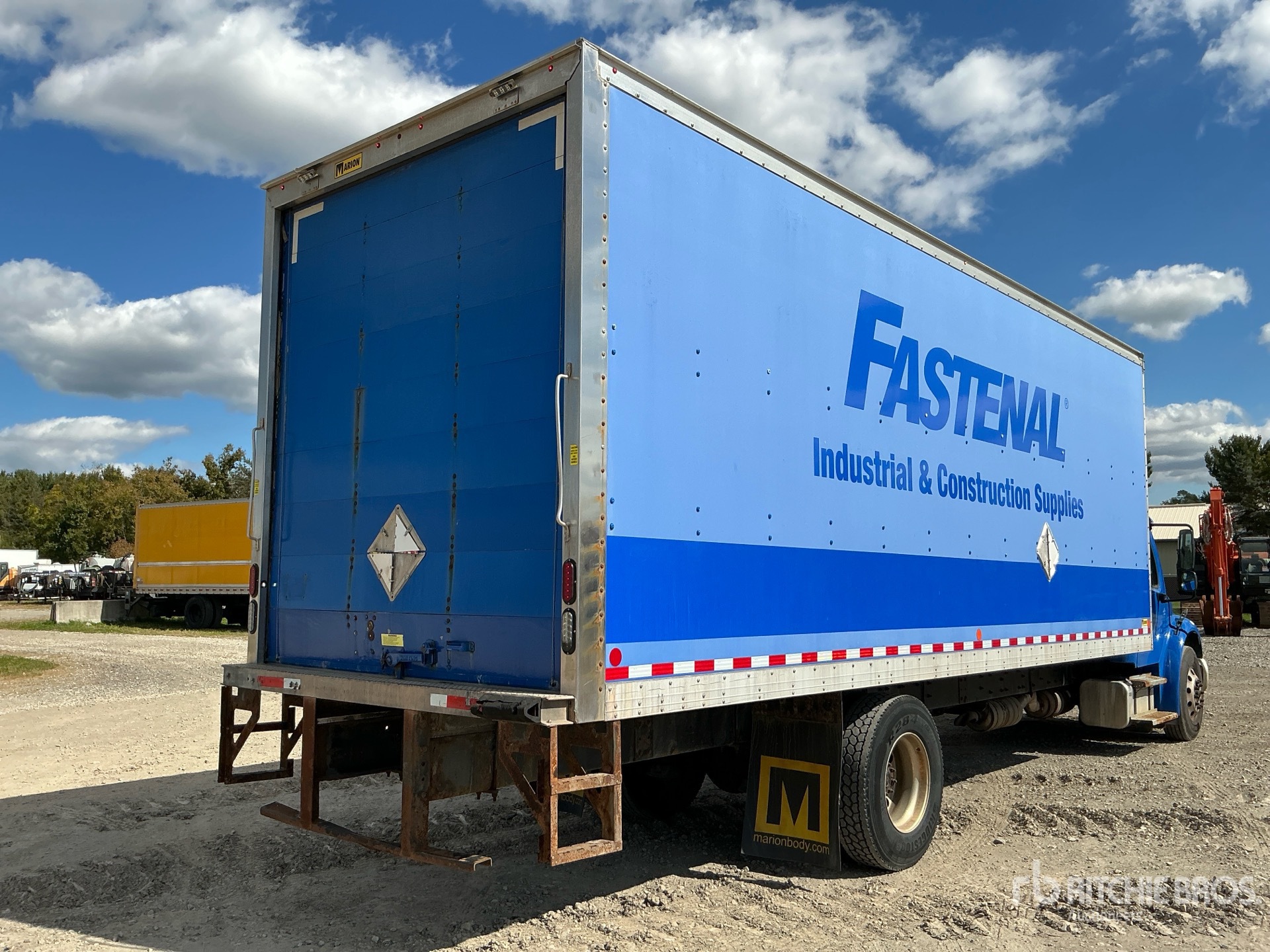 2022 Freightliner M2 106