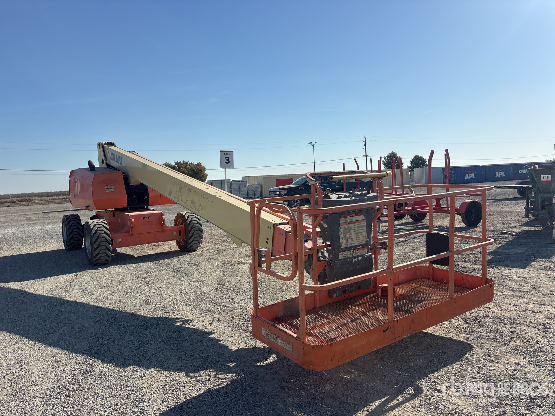 2015 JLG 800S