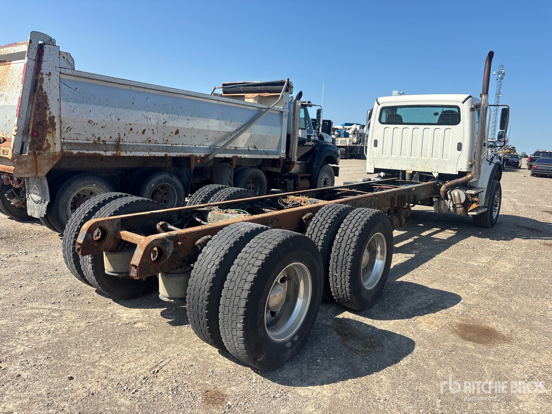 2016 Freightliner M2 106
