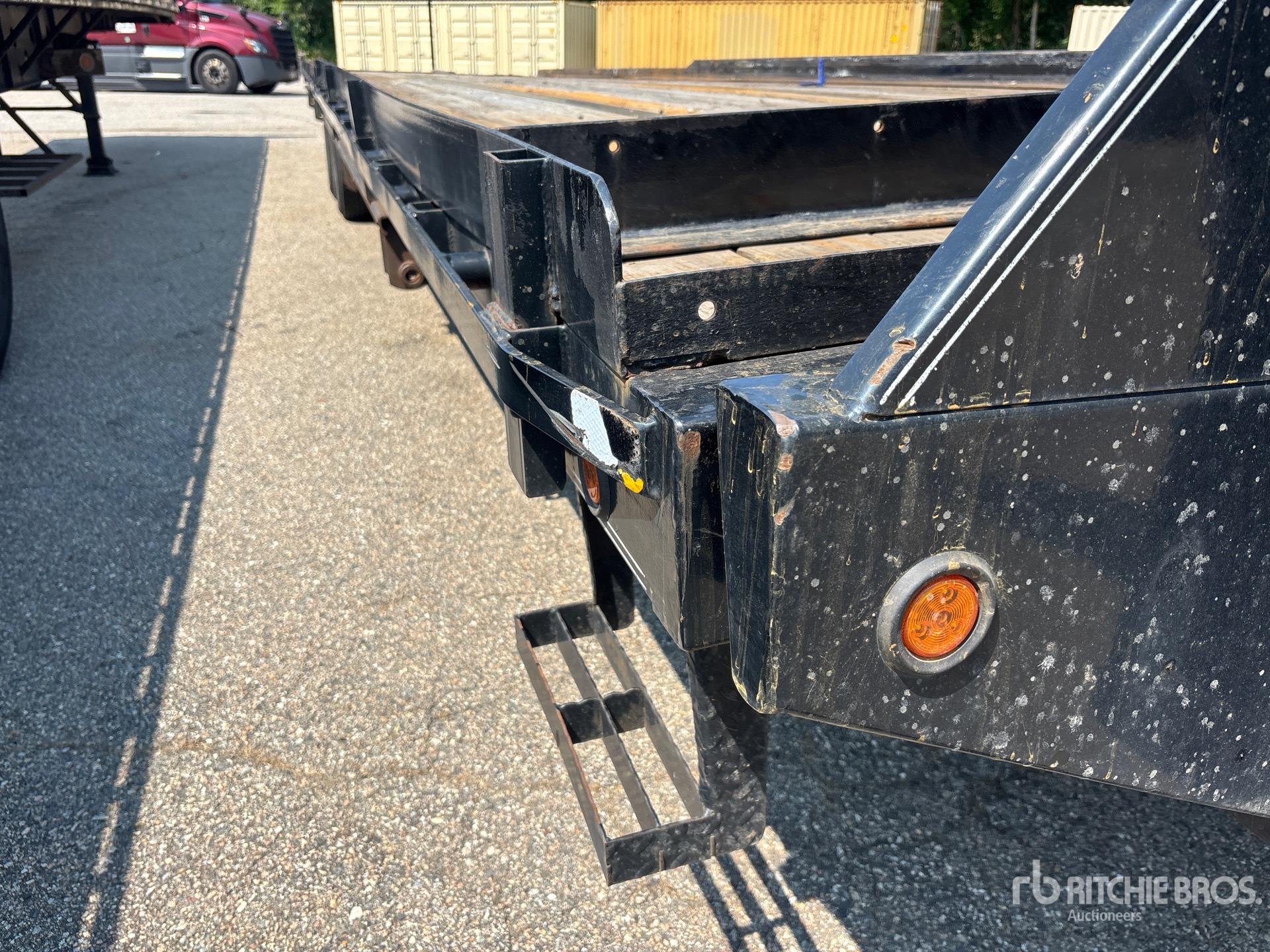 2024 Delco 14790 lb 40 ft T/A Gooseneck